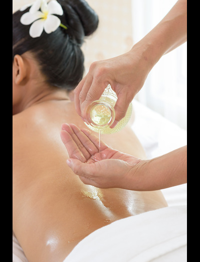 Oil Massage in Dubai