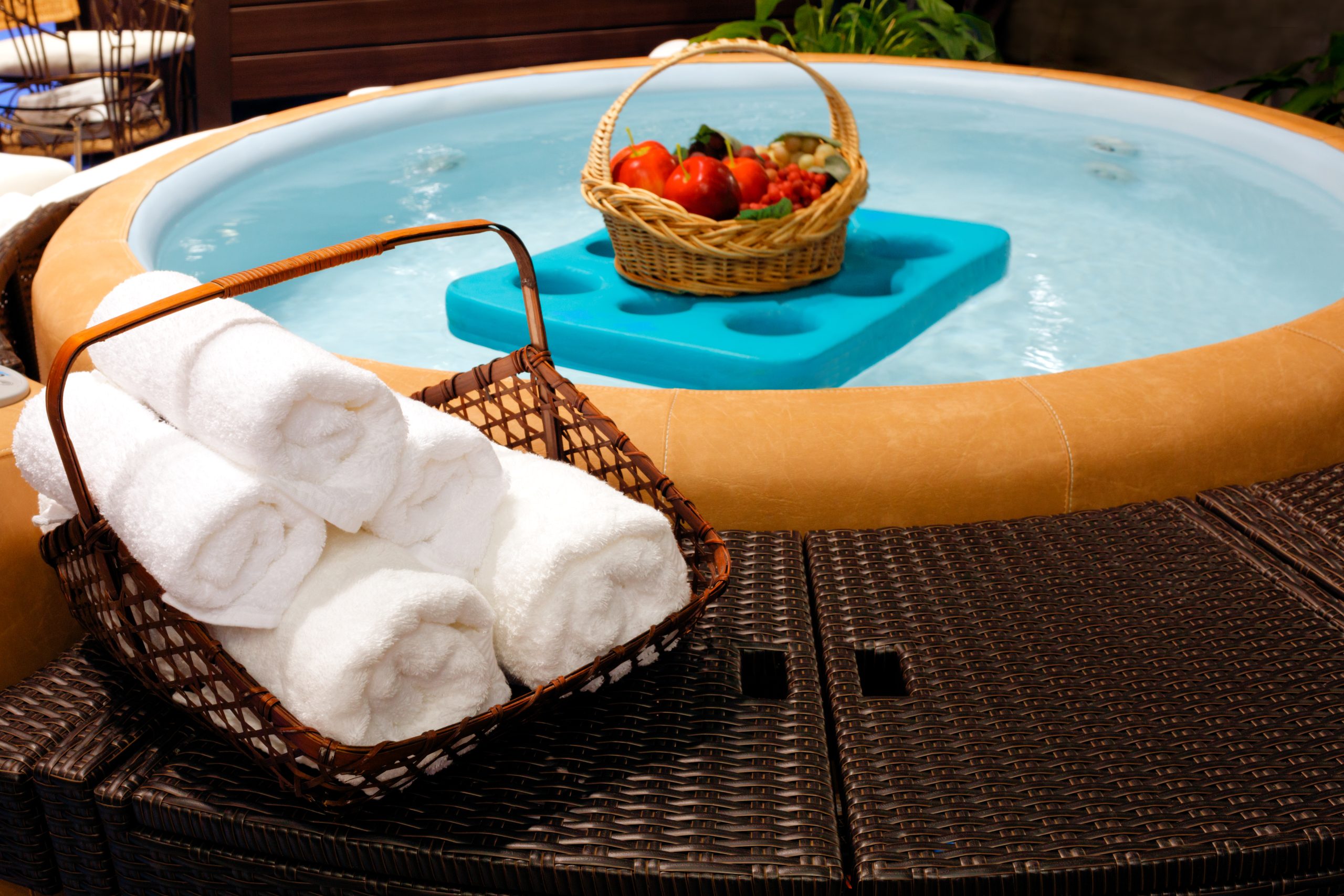 jacuzzi bath in Dubai